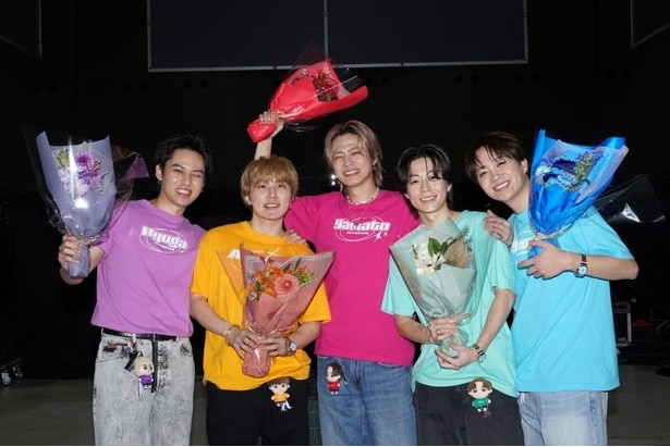 コムドットが初の全国ツアー「NO PREPAREーFirst Tripー」を完走