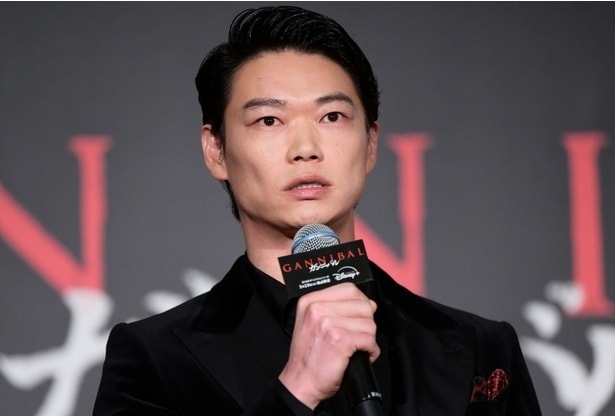 火10ドラマとまさかのリンク…笠松将の“筑前煮”シーンを公式が匂わせ「面白い」「ブームですか？笑」＜フェイクマミー＞