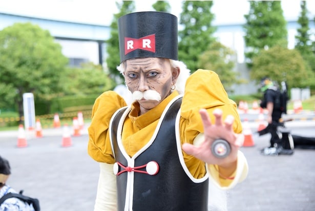 「ドラゴンボール」人造人間20号に扮するコスプレイヤー「12年前に作った衣装を最新技術で改善しました」＜コミケ106＞