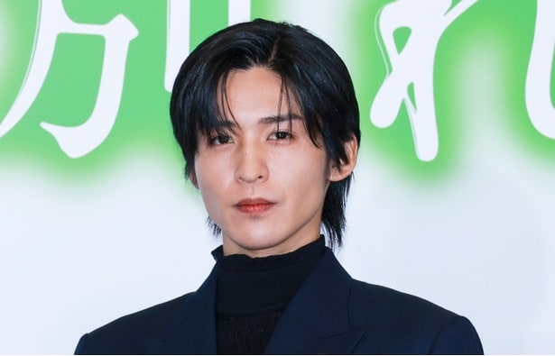 映画「ほどなく、お別れです」完成報告会に出席したSnow Manの目黒蓮