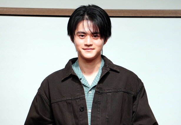 鈴鹿央士が1年越しのやりたいことを明かすも「なんで踏み出さないか分からない」と苦笑