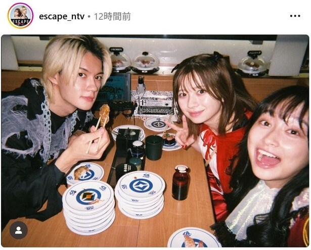 【写真】桜田ひより＆佐野勇斗＆影山優佳、回転寿司店でのレアショット