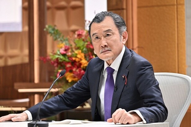 「どんな総理になっているか不安」と言う吉田鋼太郎