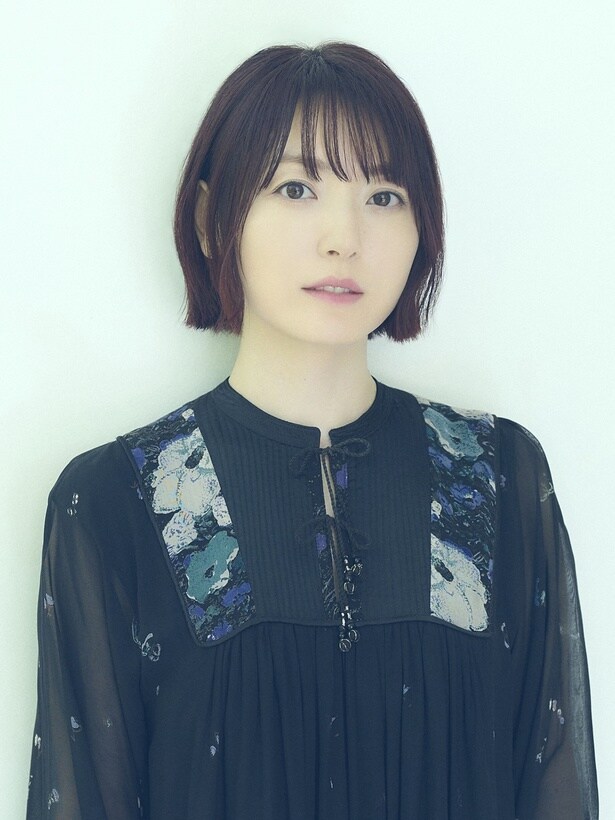 仲間凛子役：花澤香菜