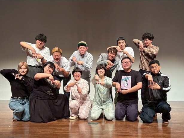 「『世間が迎合』してくれるその日まで、私たちは舞台に立つのをやめない」
