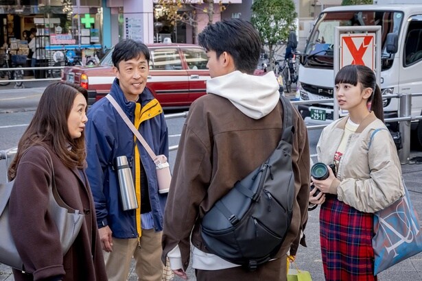 北村有起哉“渉”は、仲間由紀恵“あん”の新しい部屋を一緒に見に行く「あんちゃんが幸せになってくれるんじゃないと…」＜小さい頃は、神様がいて＞