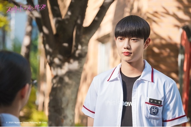 パク・ジフ“ウヨン”の実兄と対面したチョ・ジュニョン“ギジョン”が困惑『彼氏ではなく自称彼氏です』…「スピリット・フィンガーズ」第11、12話場面カット公開