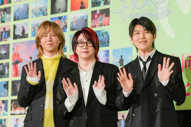 ライブフィルムとドキュメンタリー映画の同時公開舞台さいさつより