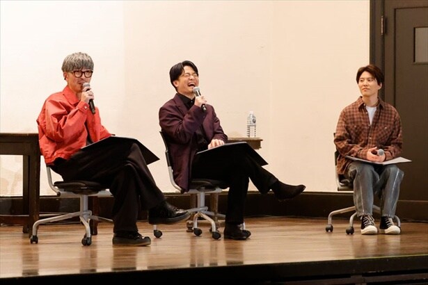 左から櫻井孝宏、福山潤、入野自由