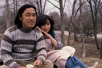 レオン・カーフェイ＆富田靖子の共演「南京の基督」、武田鉄矢＆伊藤蘭の共演「俺とあいつの物語」など映画7作品を12月に放送