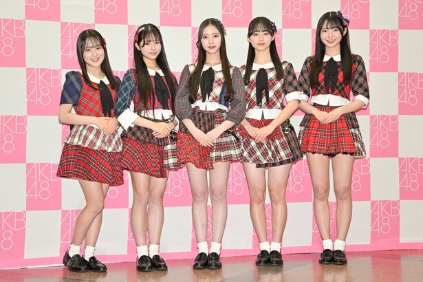 高橋舞桜、牧戸愛茉、森川優、渡邉葵心、田中沙友利(写真左から)