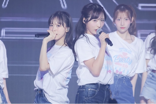 AKB48「PARTY が始まるよ ツアーファイナル Part2」より