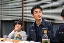 草なぎ剛“樹”が中村ゆり“真琴”から別れを告げられた後、永瀬矢紘“陸”は学校をサボって真琴に会いに行く＜終幕のロンド＞