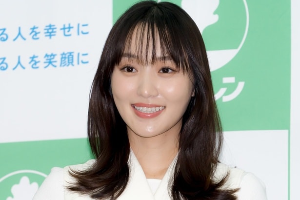 菅井友香が北海道の魅力語る「毎朝サラダの上に乗せていただきました」おみやげにチーズを購入