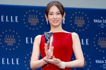 北川景子、2026年は「そろそろ幸せな役とかをやりたい(笑)」　エル ベストアクトレス賞受賞で喜び
