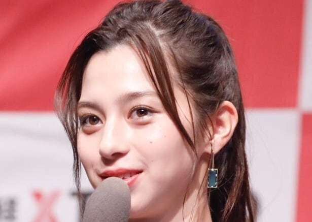 中条あやみが自身のInstagramを更新した