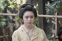 ＜明日のばけばけ＞高石あかり“トキ”は、お礼を言いに現れた北香那“リヨ”の一言に動揺する