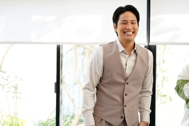 桐山照史(WEST.)、裕福な“有馬家”を率いるWEB系証券会社社長・有馬英二役に挑む＜身代金は誘拐です＞