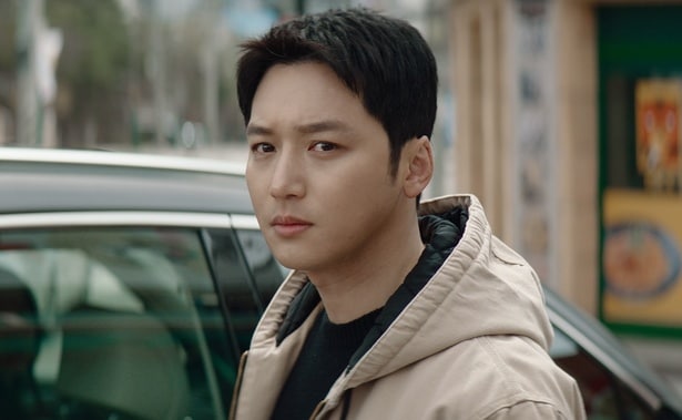 「白雪姫には死を~BLACK-OUT」より