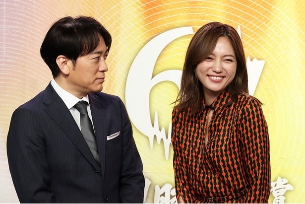 「第67回 輝く！日本レコード大賞」司会者発表囲み取材より