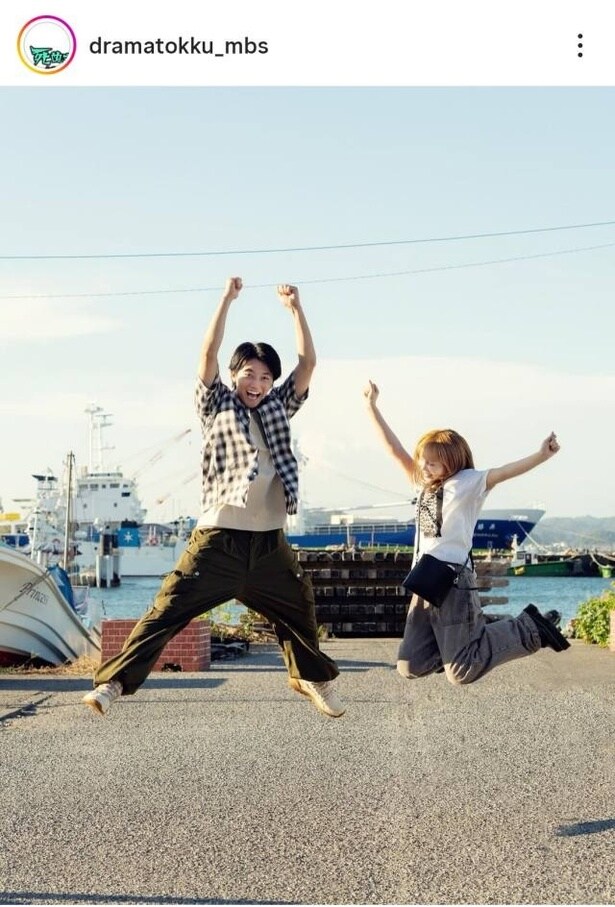 【写真】与田祐希&櫻井海音、ラストショットは2人で大ジャンプ