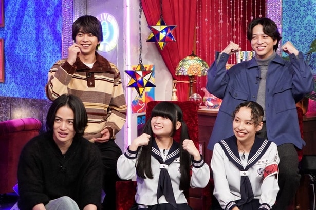 「タイムレススナック」より