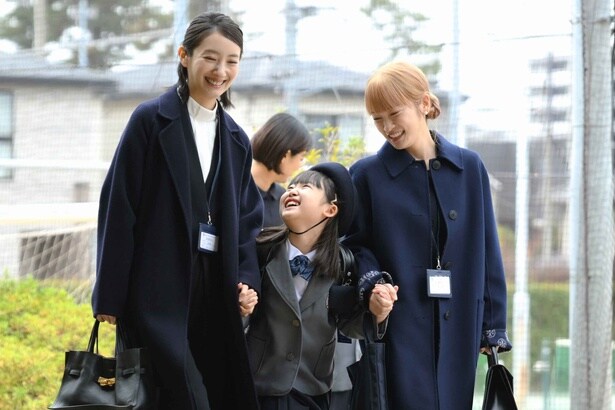 波瑠“薫”の自首が導いた未来…川栄李奈“茉海恵”たちが迎えたラストに「もう滝涙」の声<フェイクマミー 最終話>