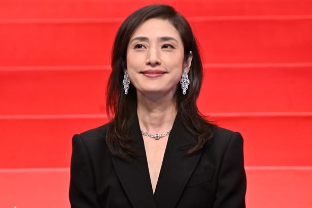 天海祐希、小日向文世の息子・星一 と笑顔のツーショットに「親子共演楽しみです！」の声＜緊急取調室＞