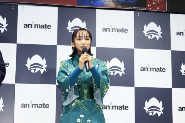 【写真】猫猫をほうふつとさせる衣装を身にまとった悠木碧