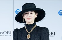 北川景子、エレガントな“貴婦人ルック”で新CM発表会登場「虎に負けないような豪華な衣装にしていただきました」