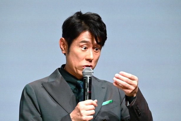 そろそろSNSを見るのをやめたいと語る原田泰造