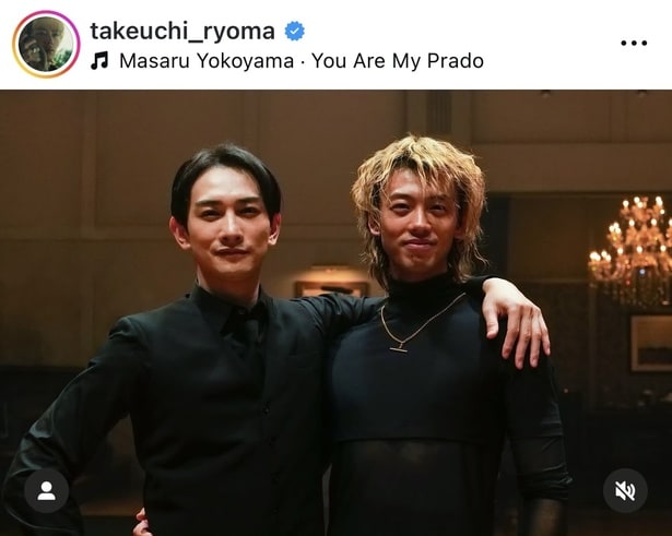 【写真】竹内涼真＆町田啓太、信頼し合う2人で肩組み