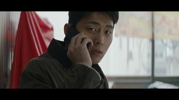 「白雪姫には死を～BLACK OUT＜拡張版＞」第2話より