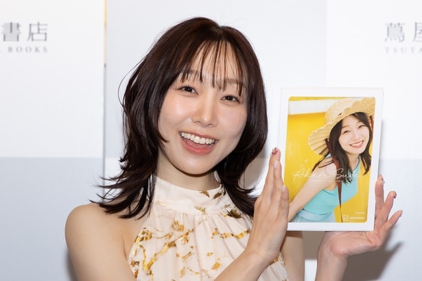 須田亜香里が2026年版カレンダーを発売