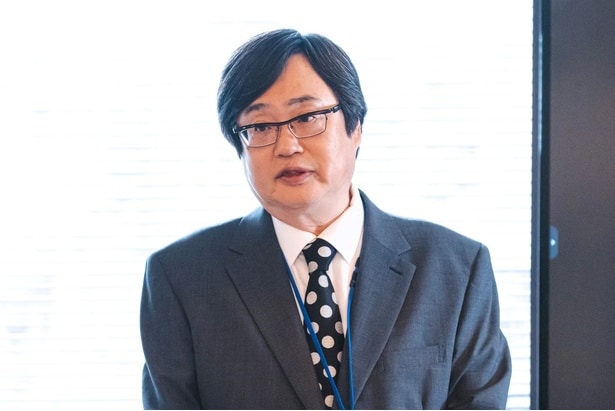 「オファーが来た時、本当にやるんだ!?と驚いた」と語った六角精児