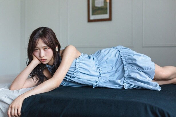 「AKB48小栗有以1stフォト＆スタイルブック　AB型の左利き」より