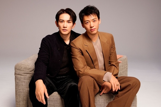 竹内涼真(写真右)と町田啓太がW主演を務めるNetflix映画「10DANCE」