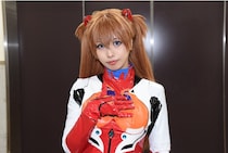 「新世紀エヴァンゲリオン」レイ、アスカ＆EVA量産機コスプレ「美脚が際立つスーパーハイヒールにこだわり」＜池ハロ2025＞