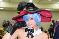 メリハリボディーで見せる「Re：ゼロ」コスプレイヤー「ウイッグ＆カラコンの発色にもこだわりました」＜池ハロ2025＞