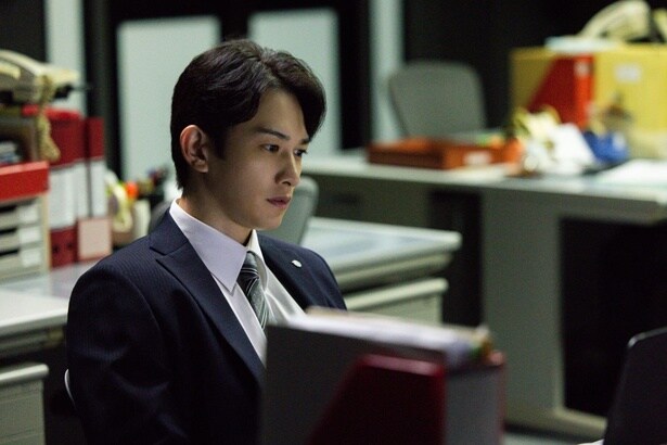 「連続ドラマW　池井戸潤スペシャル『かばん屋の相続』」第1話「十年目のクリスマス」より