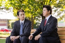 町田啓太“永島”が上川隆也“神室”の隠された秘密に迫る…第1話「十年目のクリスマス」＜連続ドラマW　池井戸潤スペシャル「かばん屋の相続」＞