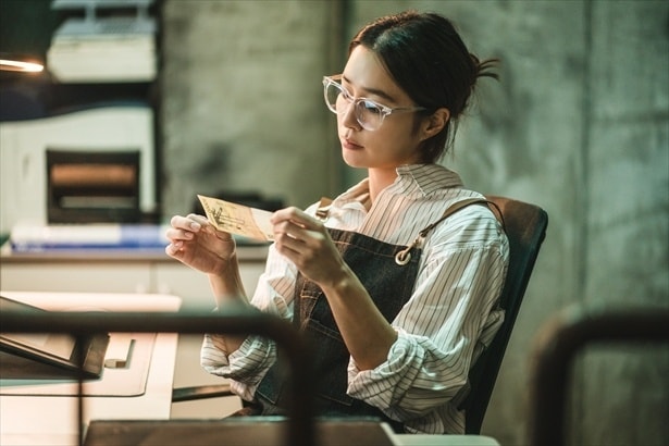 「ヴィランズ 偽札ゲーム」より