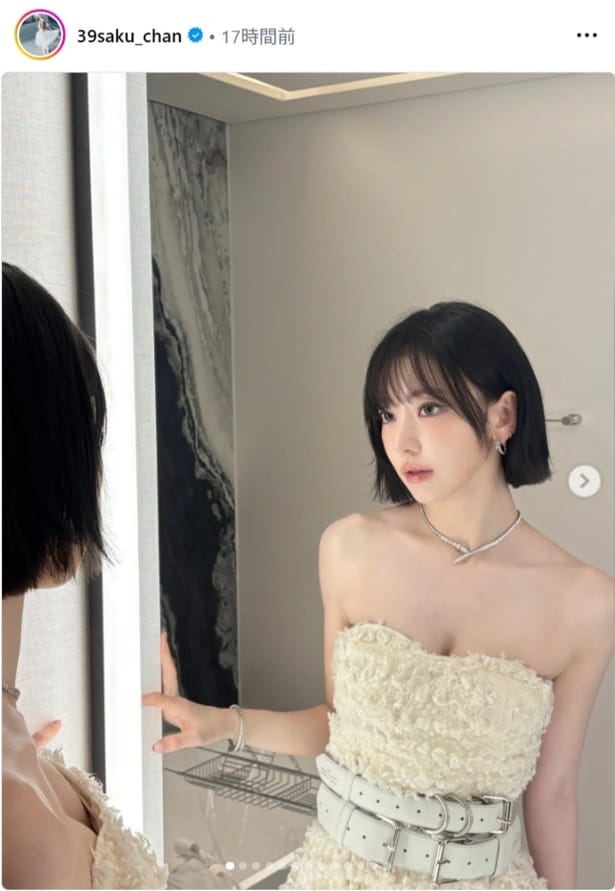 【写真】透明感あふれる宮脇咲良…ホワイト衣装に「お姫様過ぎる」の声