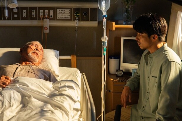 「連続ドラマW　池井戸潤スペシャル『かばん屋の相続』」第4話「かばん屋の相続」より