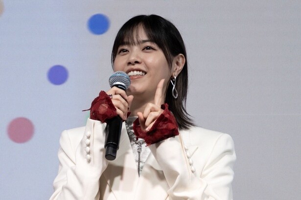 「au 新IPhone発売イベント」より