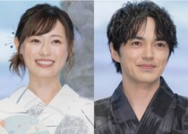 福原遥＆林遣都、満面笑顔の仲良しオフショットに「2人のバディ大好き」の声＜明日はもっと、いい日になる＞