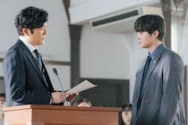 磯村勇斗“健治”が稲垣吾郎“尾碕”と法廷対決、堀田真由“珠々”との恋の行方は…＜僕達はまだその星の校則を知らない最終回＞