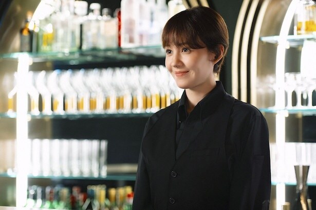 トリンドル玲奈“葵”と千賀健永“ミライ”のキスシーンに「美しい」「幸せそう」と視聴者歓喜<レプリカ 元妻の復讐 最終回>