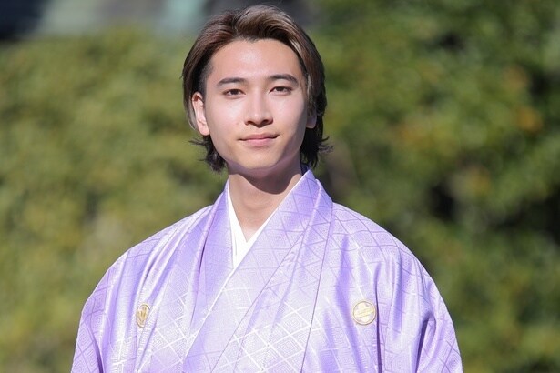 庄司浩平ら“チーム十条”、会社でのおちゃらけショットに「本当に仲良しワンチームだー!」と反響<40までにしたい10のこと>