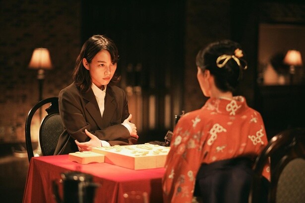 のん主演「MISS KING / ミス・キング」で新たな場面写真公開